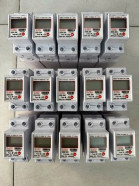 Đồng Hồ Đo Điện 1 Pha Có Nút Reset 5(80)A 220V Gắn Ray DIN