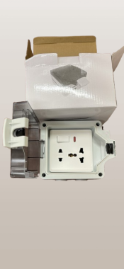 Ổ CẮM KÍN NƯỚC LSE CÓ CÔNG TẮC IP66 + Ổ CẮM KÍN NƯỚC CÓ USB