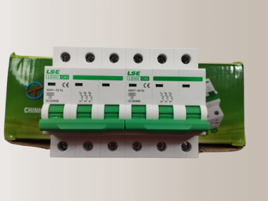 Aptomat Đảo Chiều Dạng Aptomat 3 Pha 32A - 40A -50A -63A LSE - Cầu Dao Đảo Tự Động