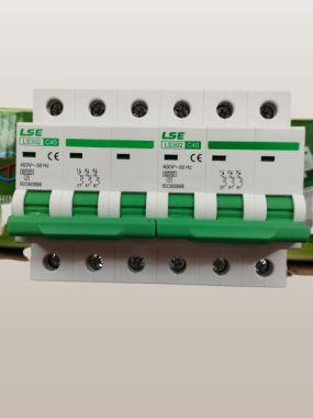 Aptomat Đảo Chiều Dạng Aptomat 3 Pha 32A - 40A -50A -63A LSE - Cầu Dao Đảo Tự Động