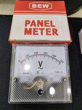Đồng Hồ Đo Điện Áp Volt 500V LSE
