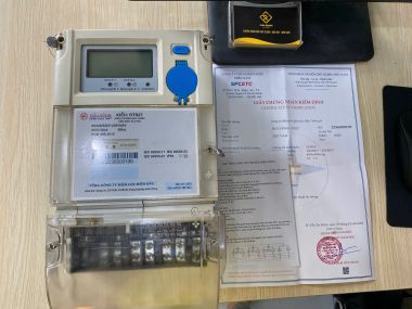 Công tơ Hữu Hồng 3 pha đa chức năng 1 biểu giá DTS27 5(100)A