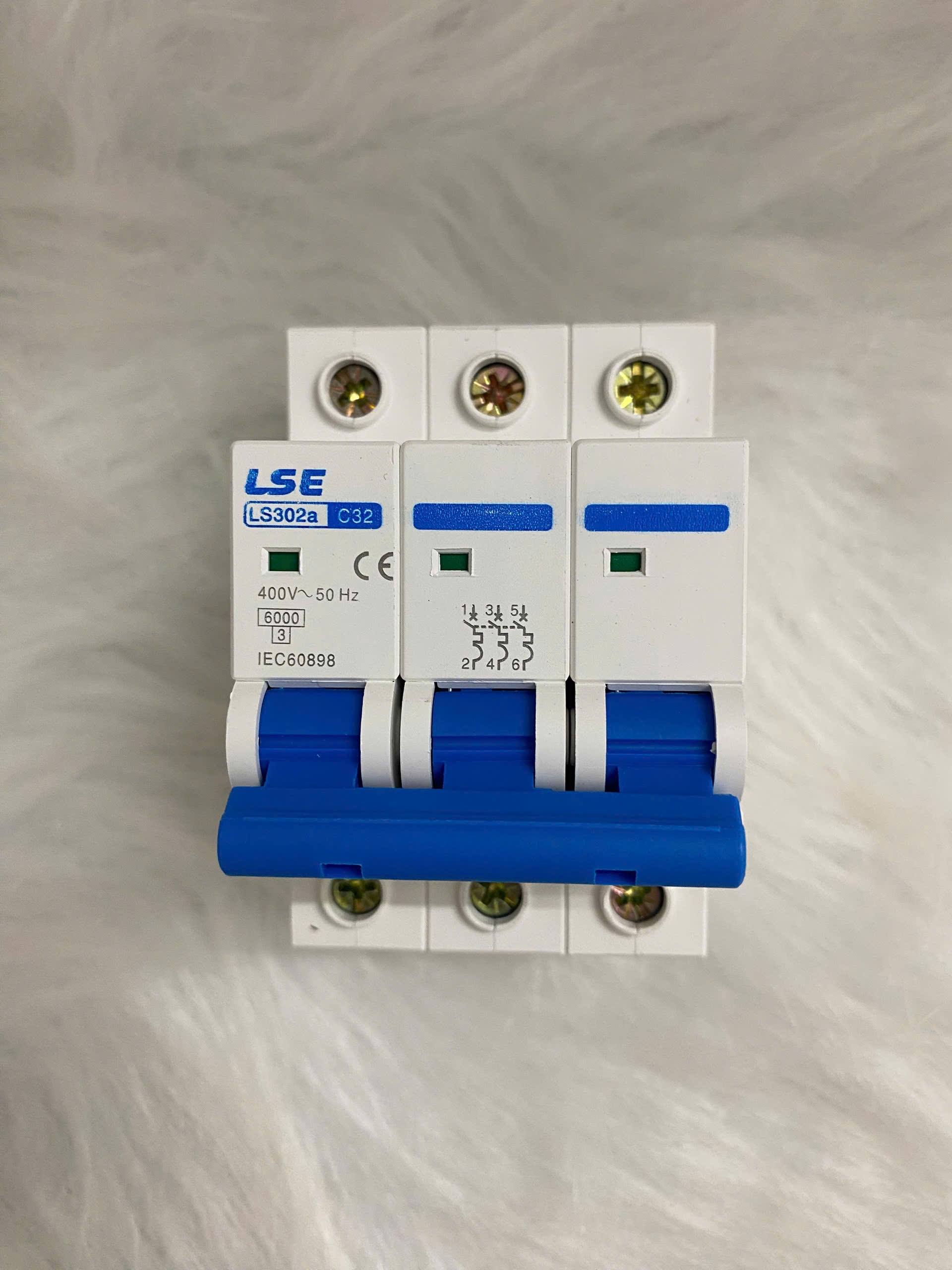 MCB 3P LS302 (6A-40A) Xanh Dương (CB Tép LSE)
